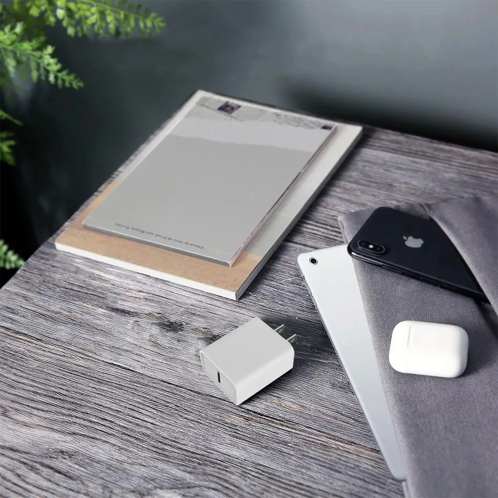 UK Plug PD 18W Type C wall Adapter Charger