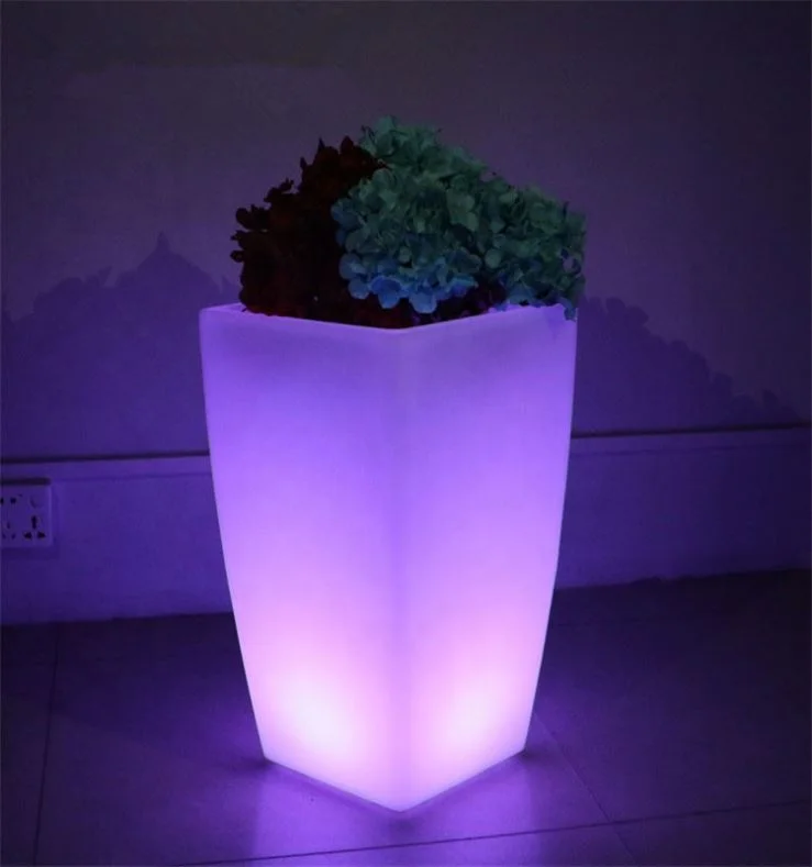 Factory price wholesale small plastic vases led color changing outdoor flower pots 16 GRB cheap plant pot
