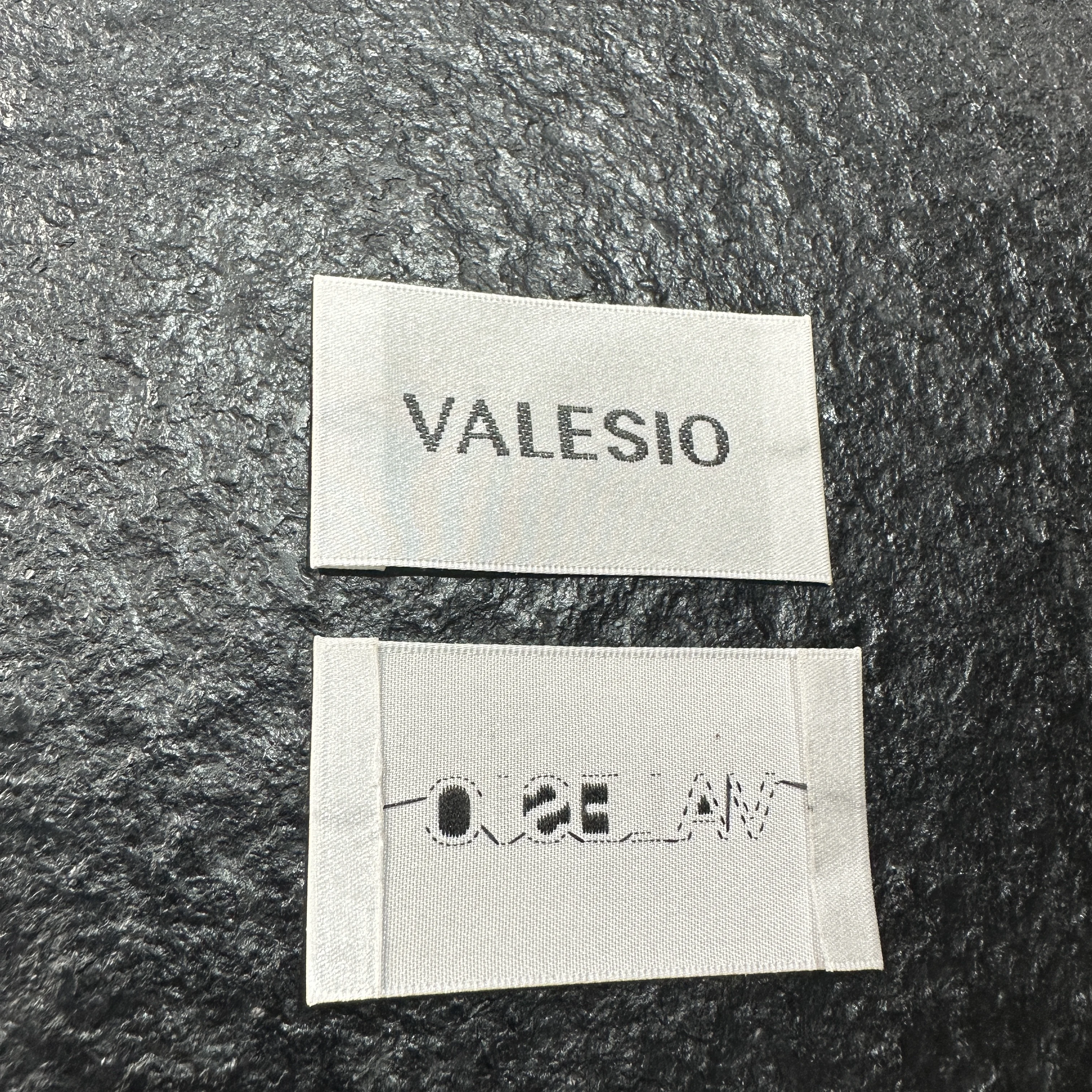 Satin label, soft woven label, custom low MOQ Luxury label Neck label Clothing labels main label