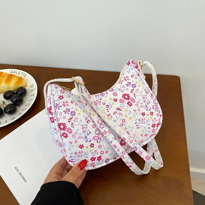 Simple Style Fashionable Ladies Sling Shoulder Bag Cute Pattern Pu Leather Handbags Flower Casual Crossbody Bag For Women