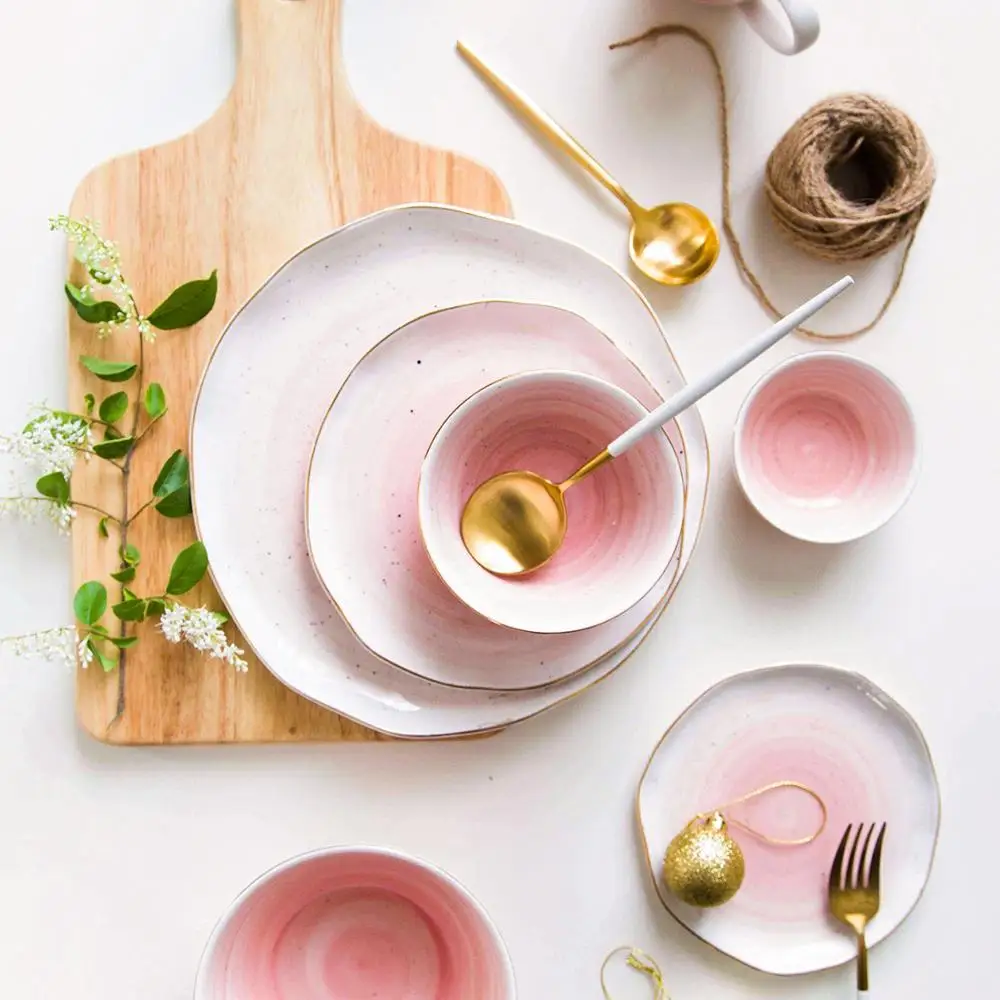 MONAZONE Dream creative design three color 8 pieces Porcelain Dinnerware Sets With Gold Trim Plates Sets