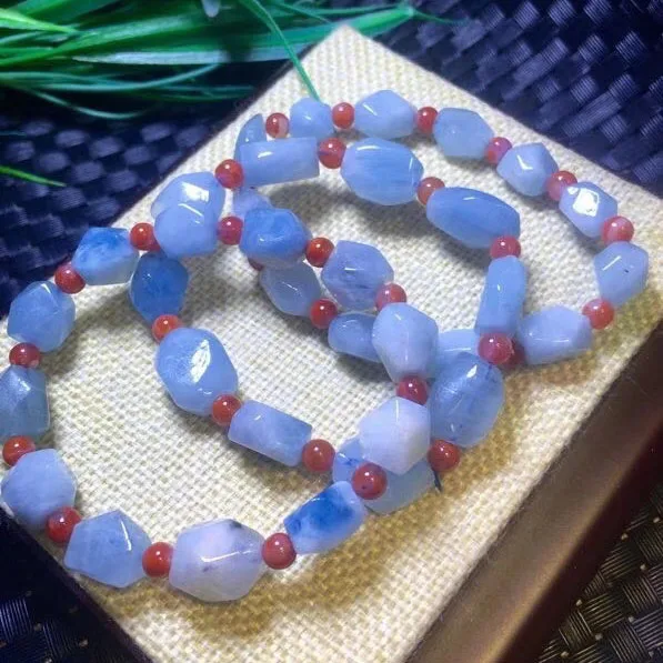 Бисероплетение художественное ремесло аквамариновая огранка граненый натуральный драгоценный камень свободный браслет