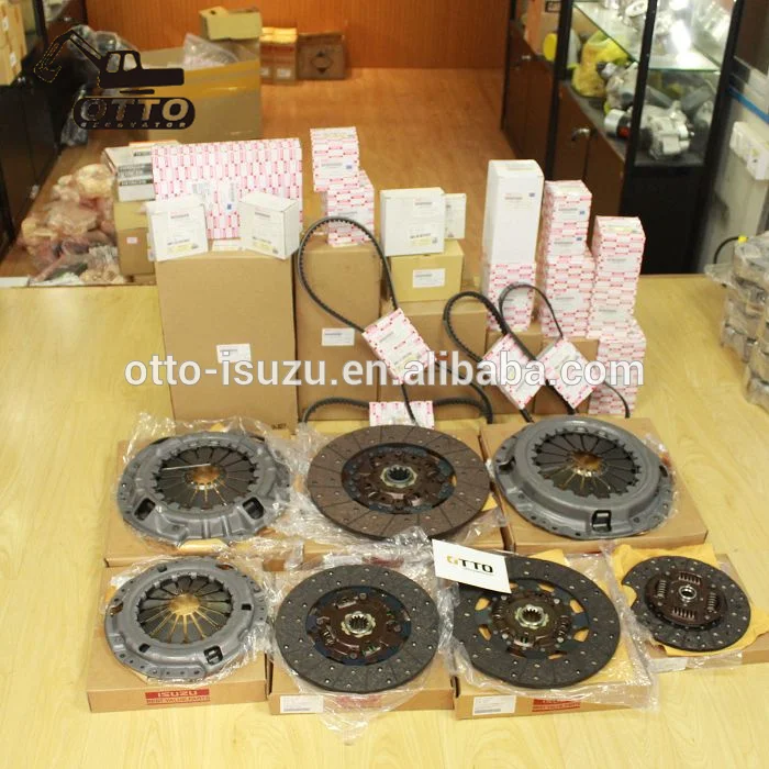 ZX200 HPV102 CYLINDER HEAD 1027131