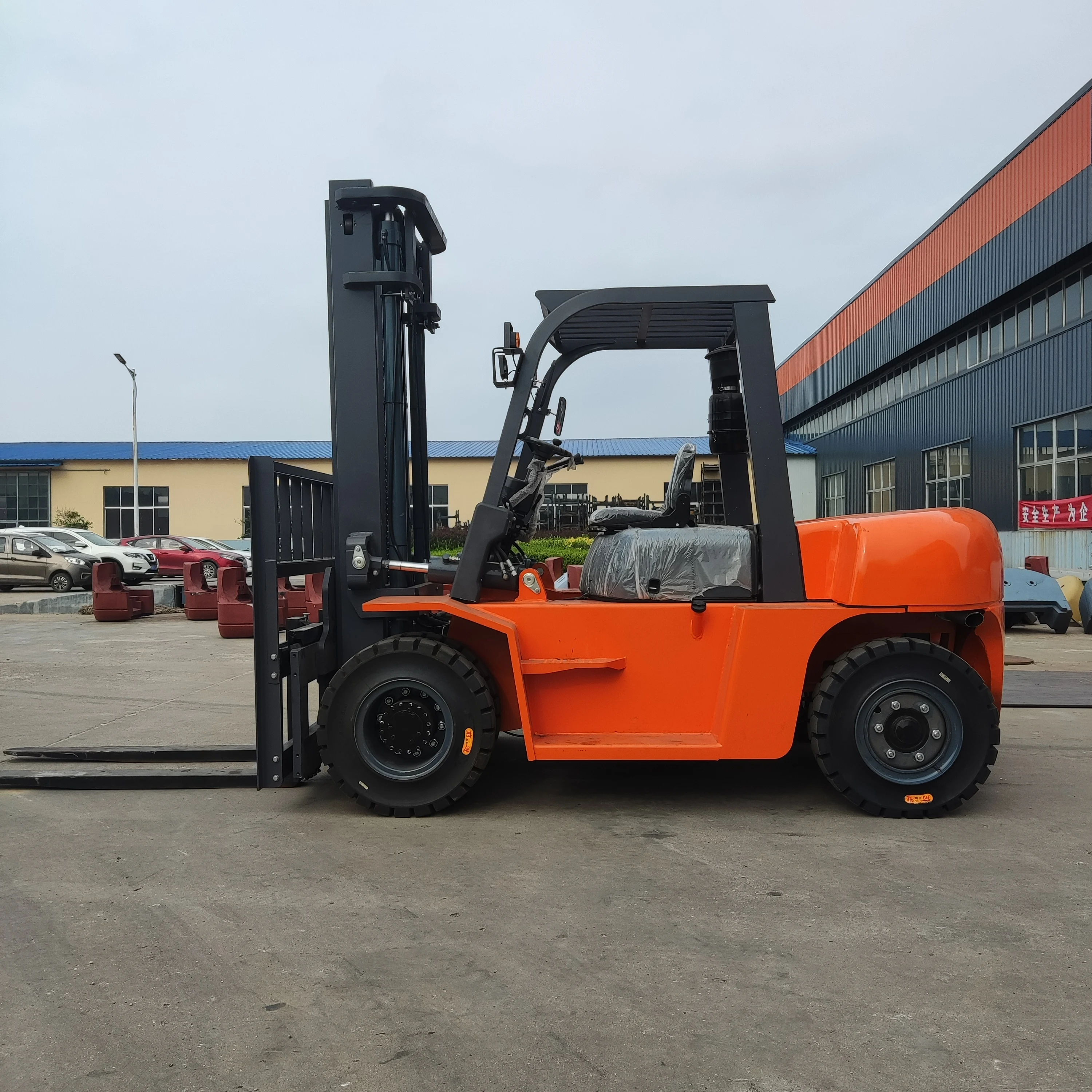 Multifunction Diesel Off Road Drum new forklift Truck Machines Forklift Max Power Engine Technical hand fork lifter
