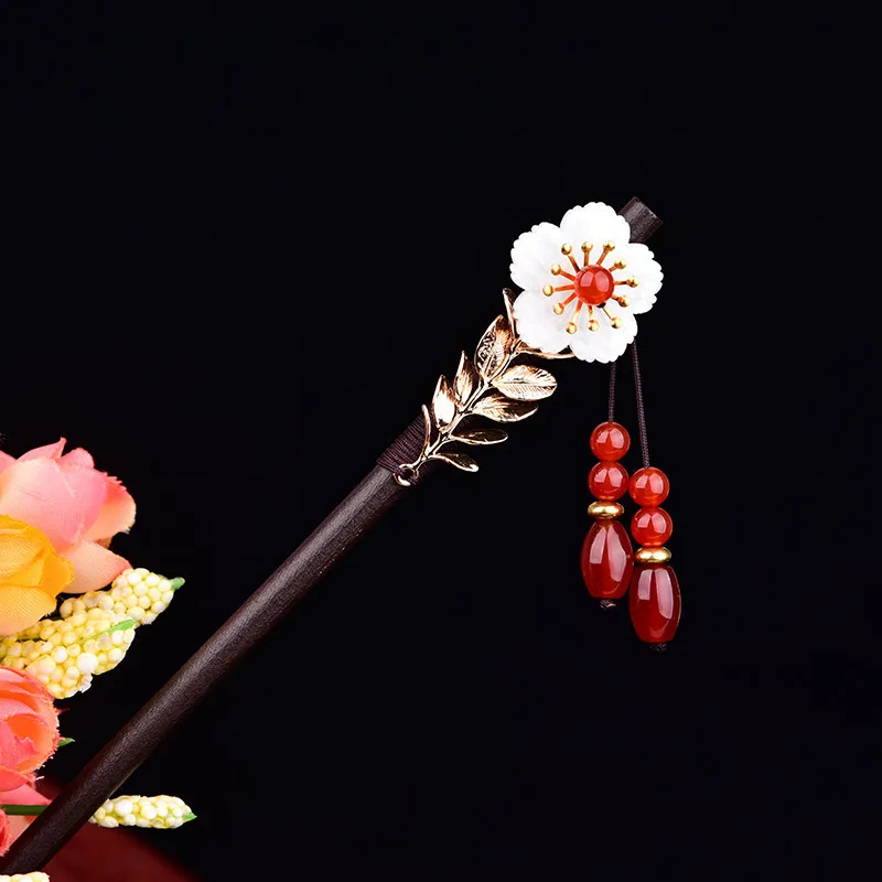 Handmade Simple Temperament Modern Hairpin Female Red Agate Dish Hairpin Wood Hairpin Classical Antique Hair Ornaments Daily
