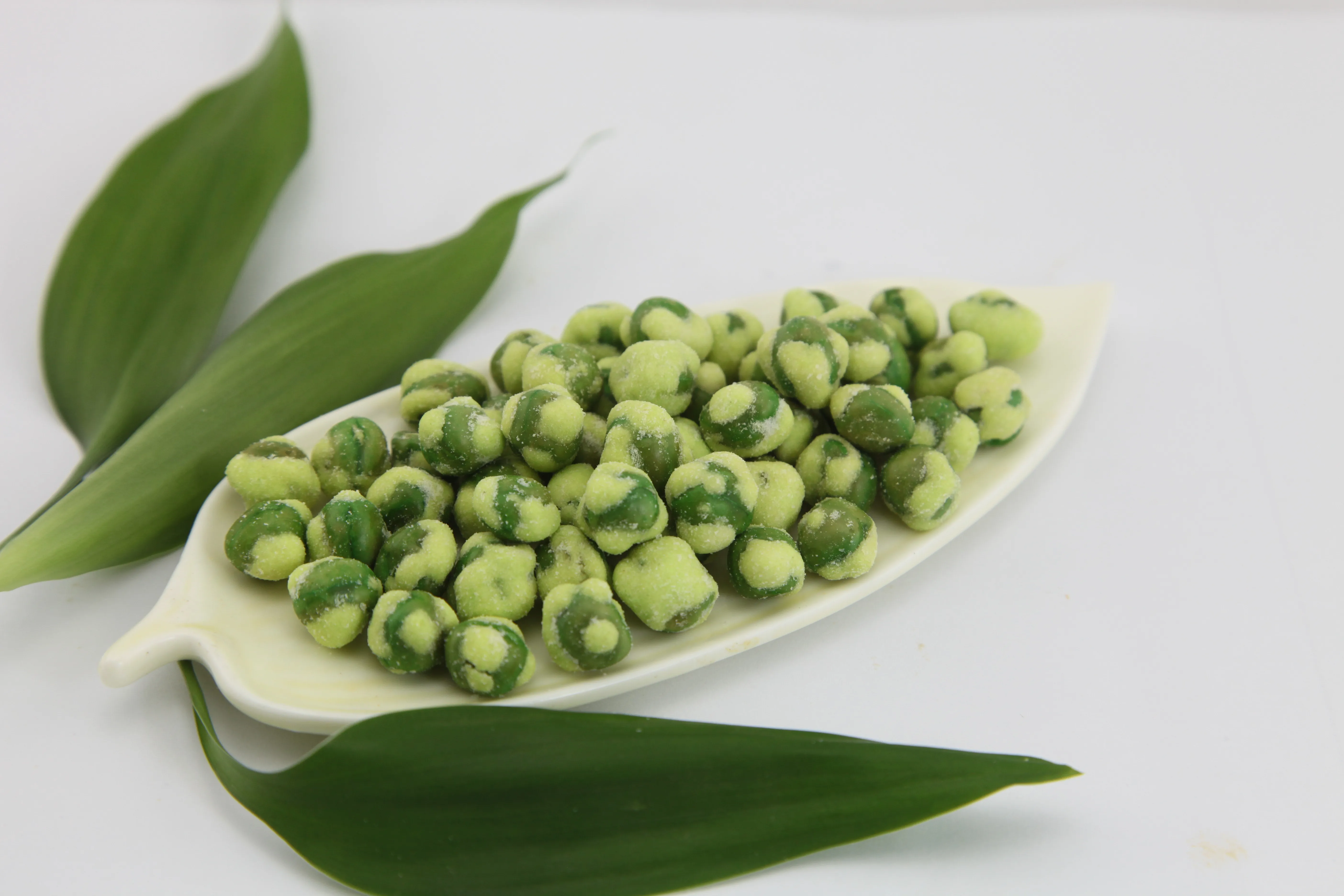 Crispy Crunchy Fried Green Peas Snack Garlic Flavor Coated