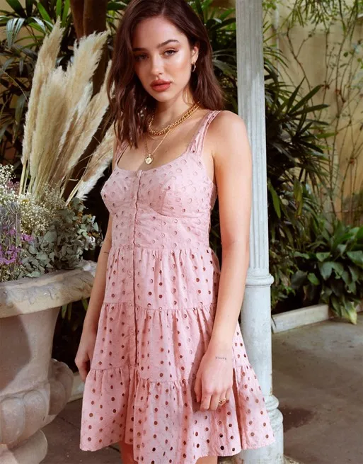 
2020 summer fashion sleeveless dress button through tiered mini sundress in mink 