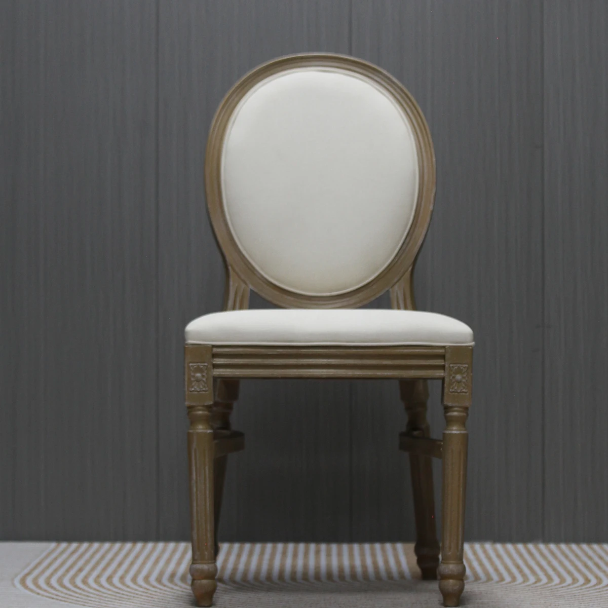 Classical Farm Style Catering Adult Durable Wooden Look Resin Cross Back Wedding Chair for Banquet Events