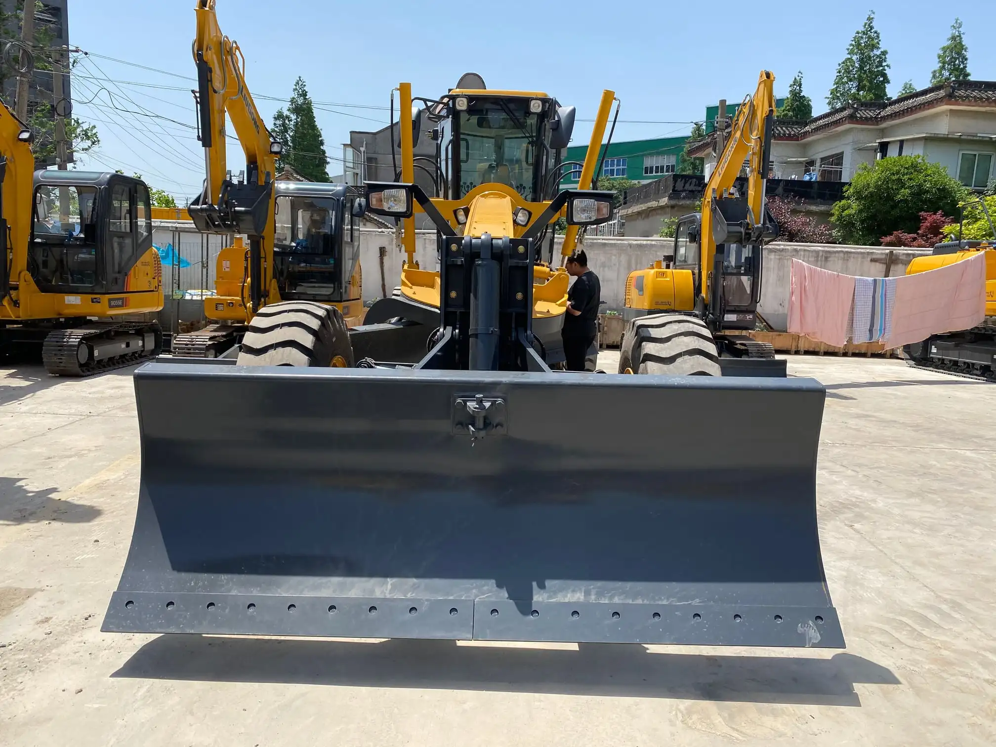 China High Quality 180hp Construction Equipment Motor Grader 4180D CLG4180D (With Front dozer&Rear Ripper) on sale