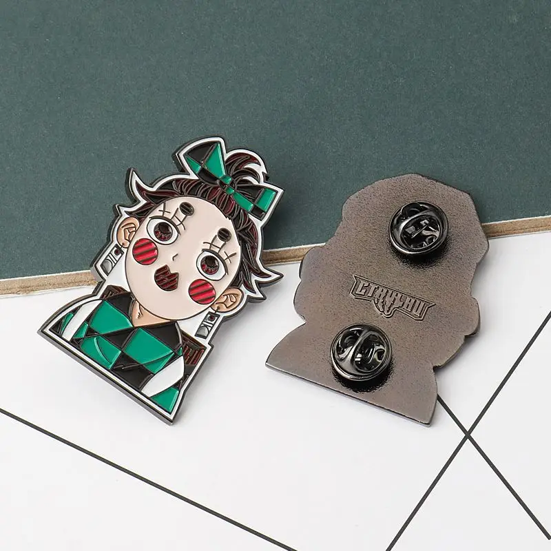Wholesale Japanese Anime Demon Slayer Flower Street Chapter Mouth Hira Inosuke Tanjiro Metal Badge