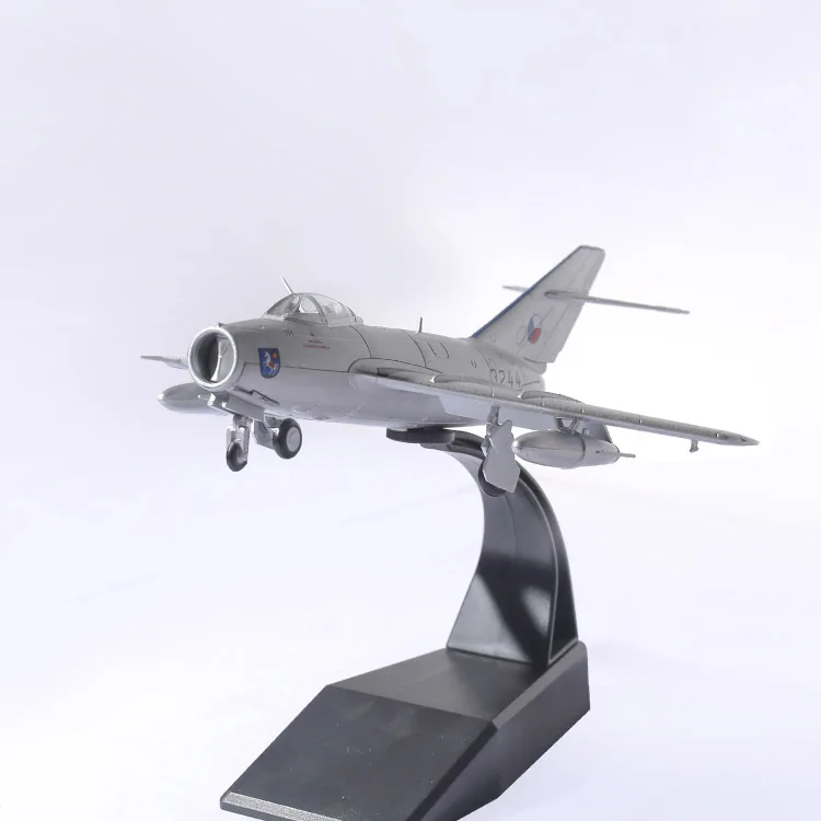 High Density Mini Scale Aircraft Military Plane Model For Furniture Decoration