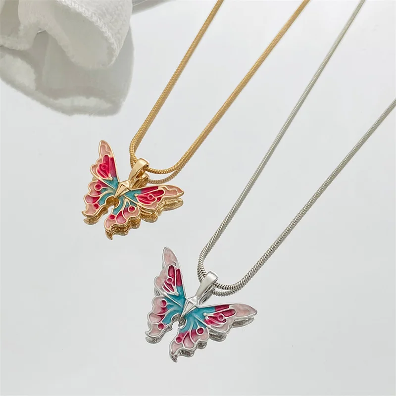 Fairytopia Elina Green butterfly necklace - magical - best gift - best friend gift - butterfly - Mariposa Necklace