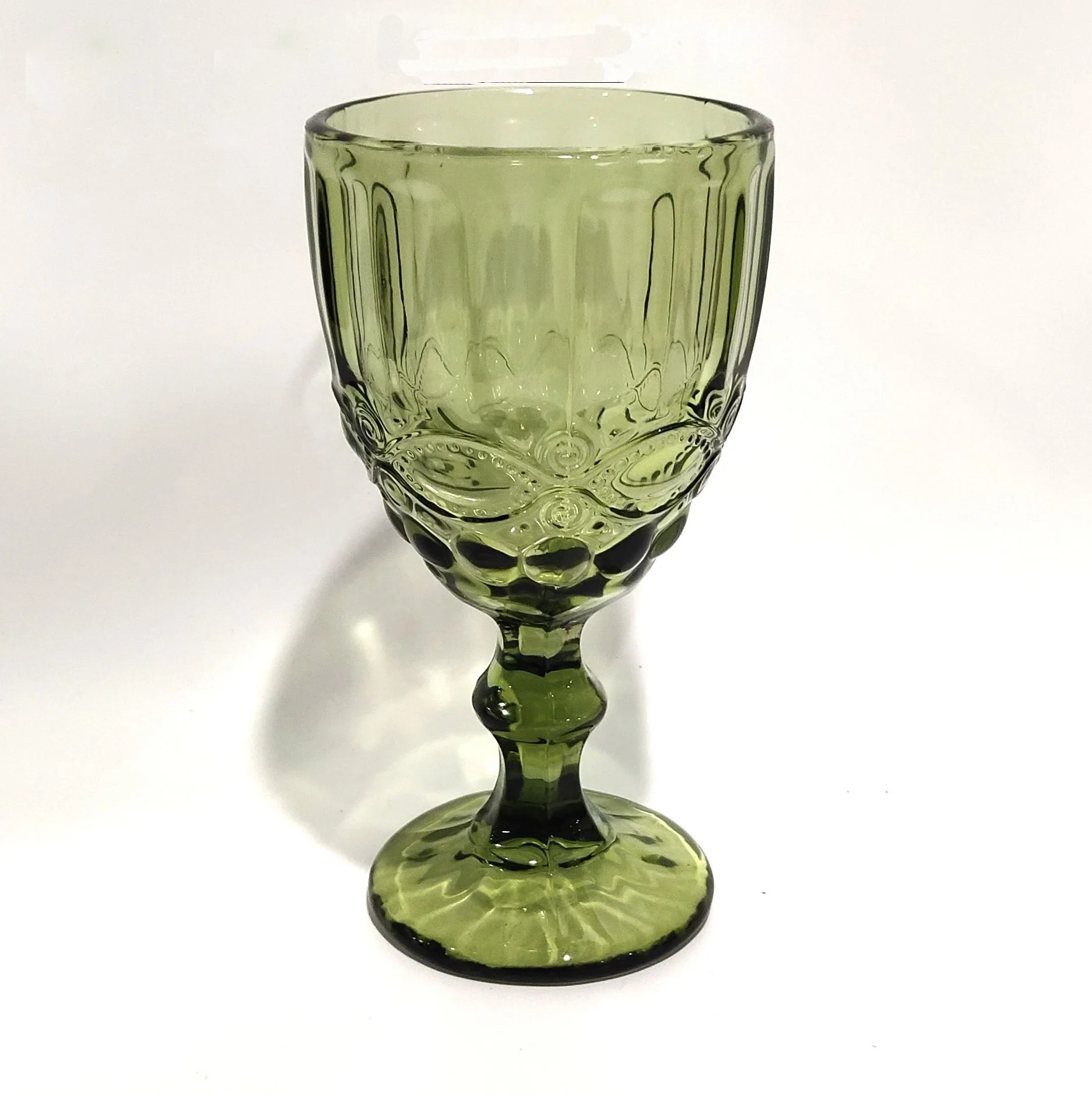 
Wholesale Vintage Embossed European Style Retro Champagne Juice Wine Glass Colored Glass Goblet 