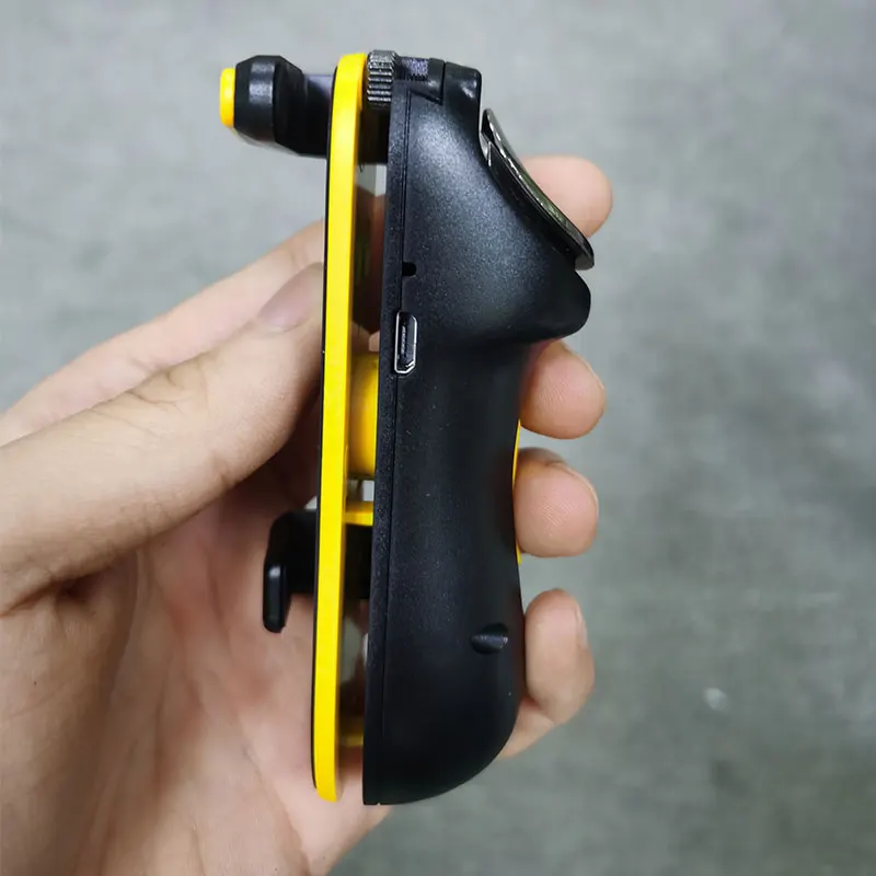 Four-speed FM capacitor Burst and burst automatic tablet pressiPad game pad  pubg  gaming pad for smart phone pubg android/IOS
