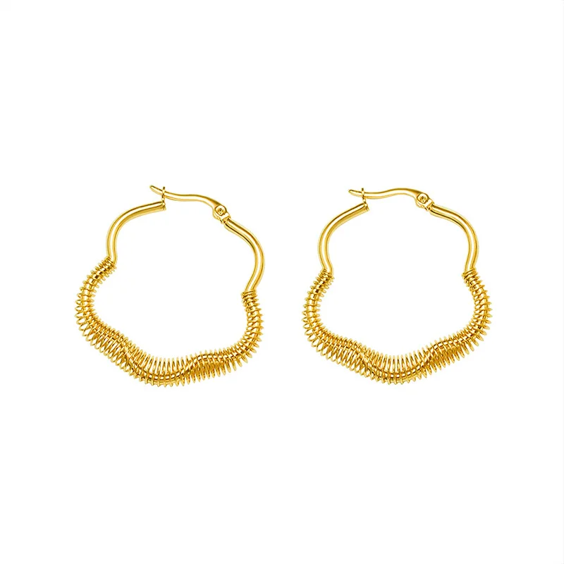 Wholesale Hollow Five Petal Flower Sweet Hoop Earring 18K PVD Gold Plated Stainless Simple Anti Allergic Earrings Cute Girls Gif