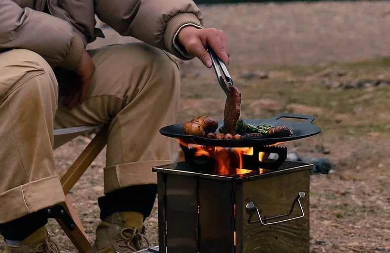 Indoor outdoor camping courtyard barbecue BBQ grill Korean non-stick iron pot iron stove iron plate