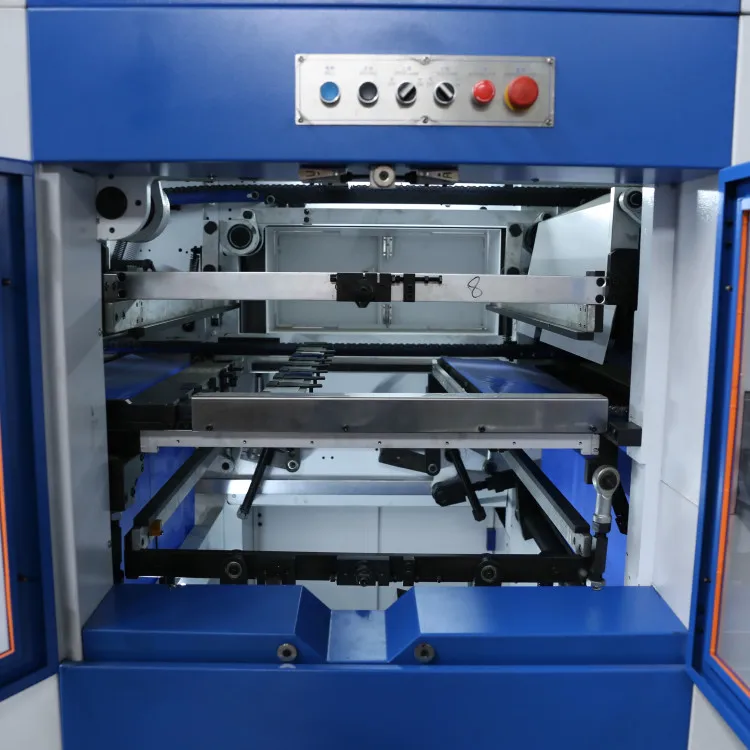 Automatic Paper Cardboard Flatbed Die Cutting Machine with Stripping Section