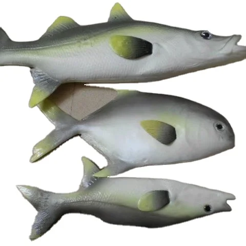 gray fish Red green fish  Simulated fish