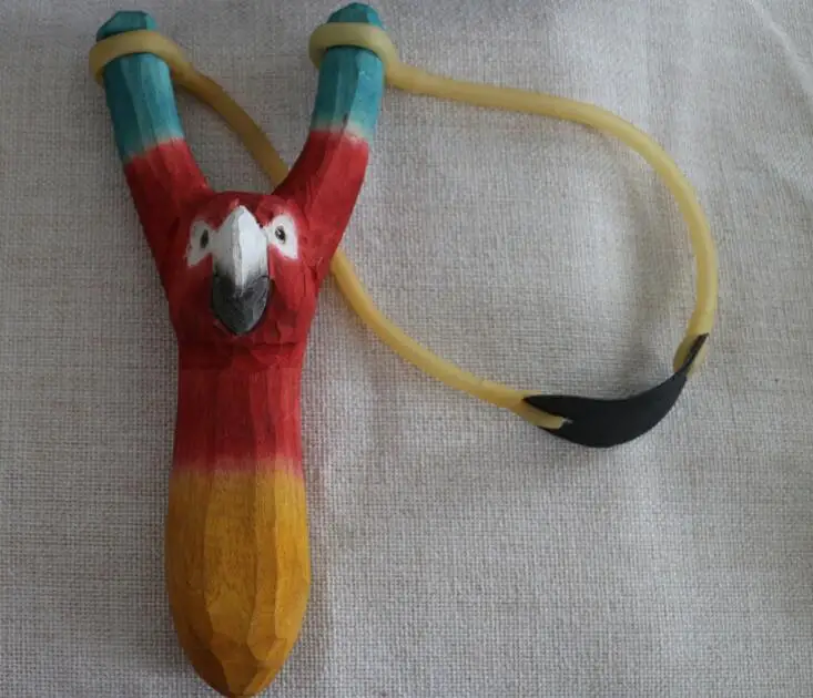 Handmade Wood Carving Cartoon Animal Slingshot for Children Toys