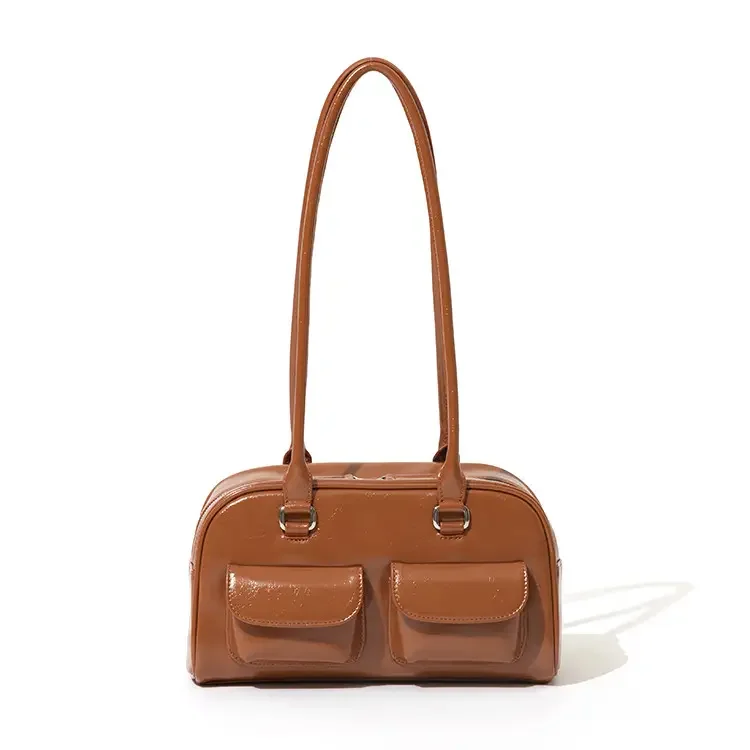 Vegan Leather Luxury PU Tote Bag for Women High Handle Two Flap Pockets Snake Pattern Zipper Saddle Open Closure Types Beach Use