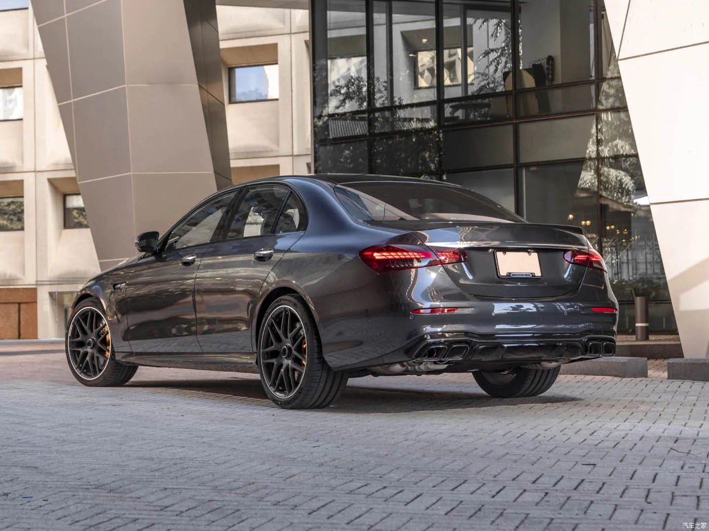 Carbon Fiber Rear Trunk Spoiler Wing for Mercedes Benz W213 E63 AMG 2021-2024