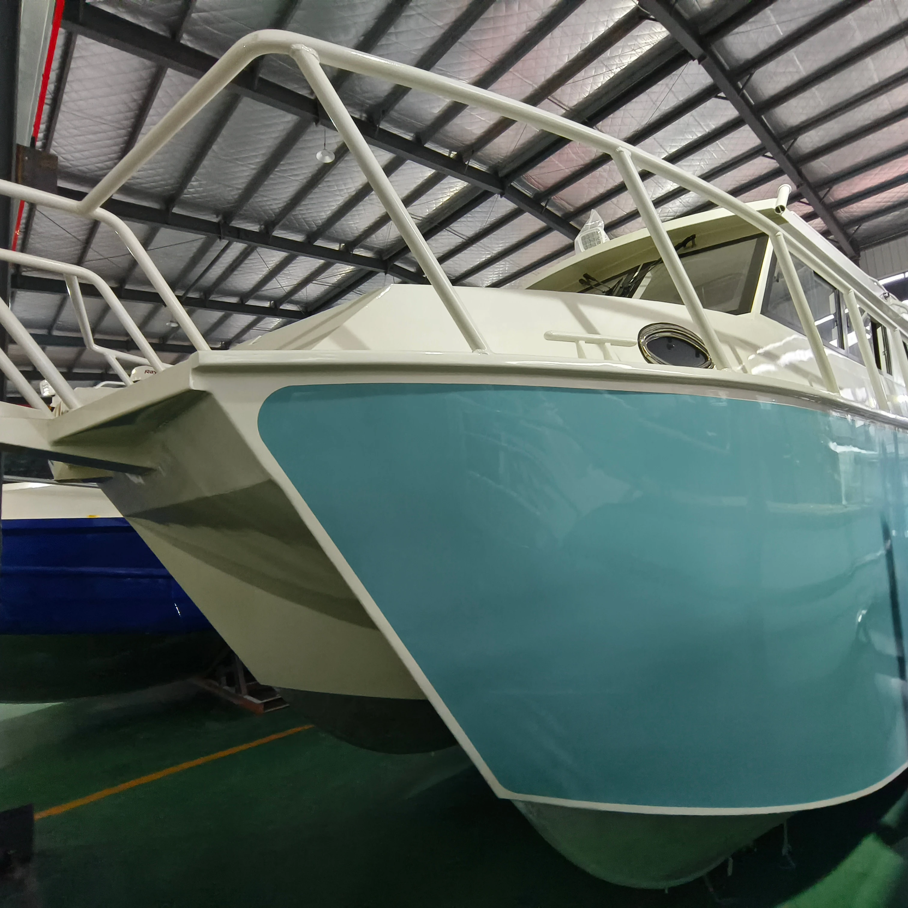 9.7m catamaran welded aluminum fishing power boat cruiser with cabin for sale