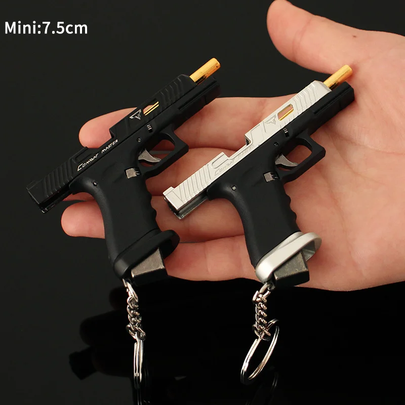 Ready Ship TTI G34  Mini Toy Gun Model Keychain Factory Supply Zinc Alloy 7.5 CM Gun Keychains Eject Shell With Bullets