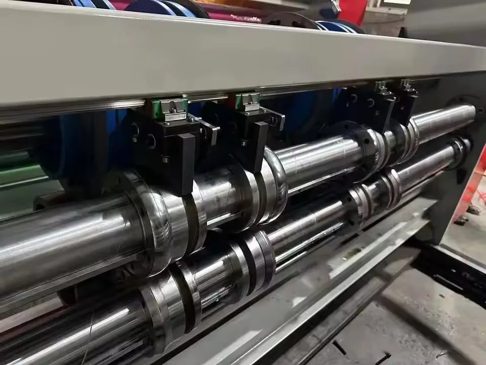 Fully automatic 4 colour flexo printing die-cutting machine for pizza boxes