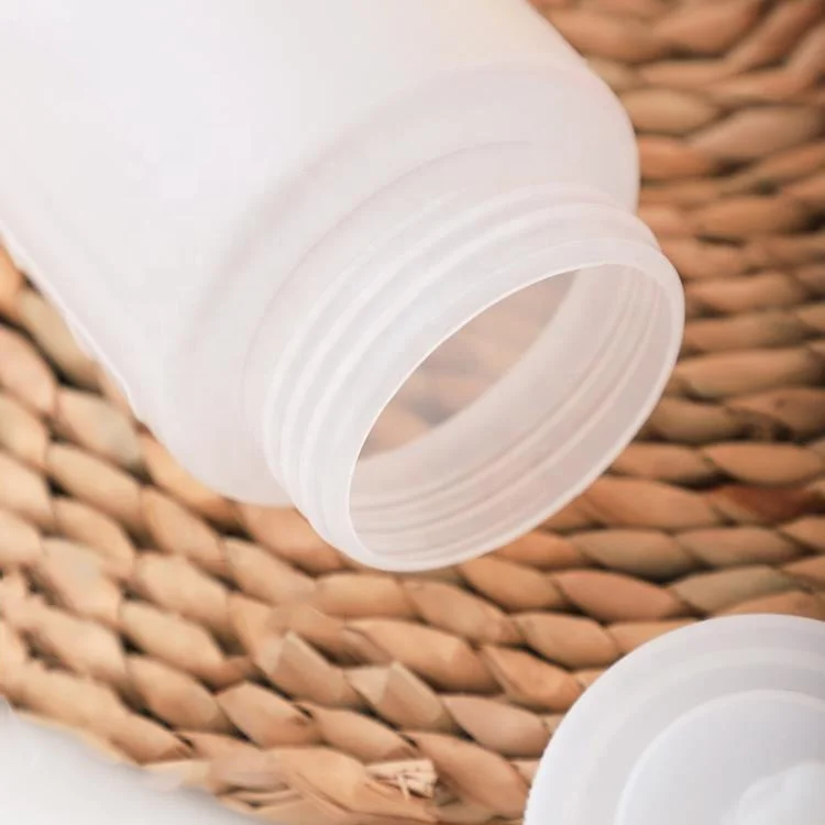 Multipurpose  Plastic Squirt Bottle Squeeze Condiment Bottle with Discrete Measurements