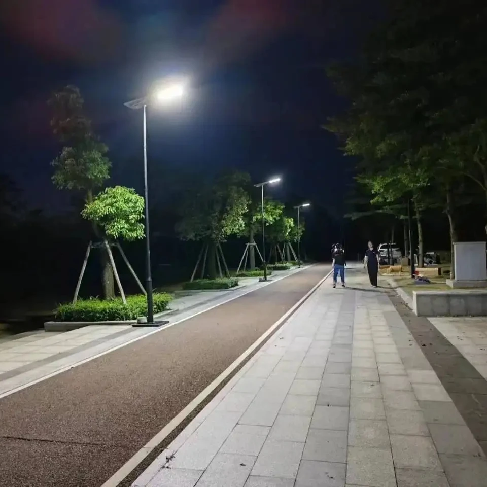 100W STARSHIP All-in-one Aluminum Shell Ip65 Waterproof Outdoor Integrated LED Solar Government Street Light