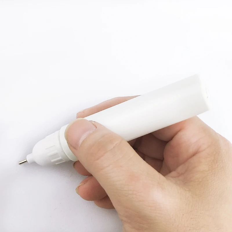 China Wholesale Plastic Metal Tip With Bush Car Scare Repair Pen Empty Marker