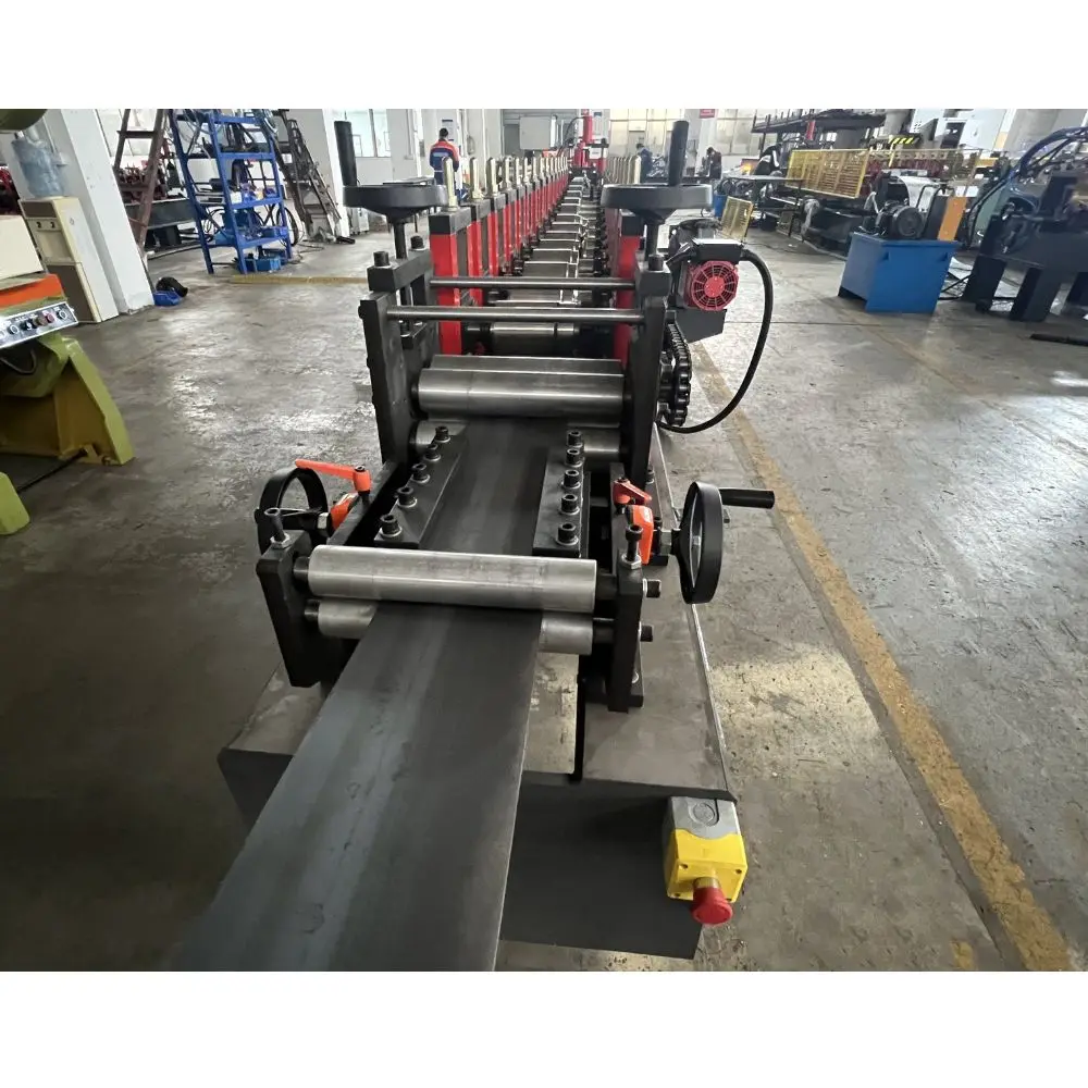 New Galvanized Steel Wall Angle Shape Track Perforated Overhead Garage Door Support Guide Rail Roll Forming Machine