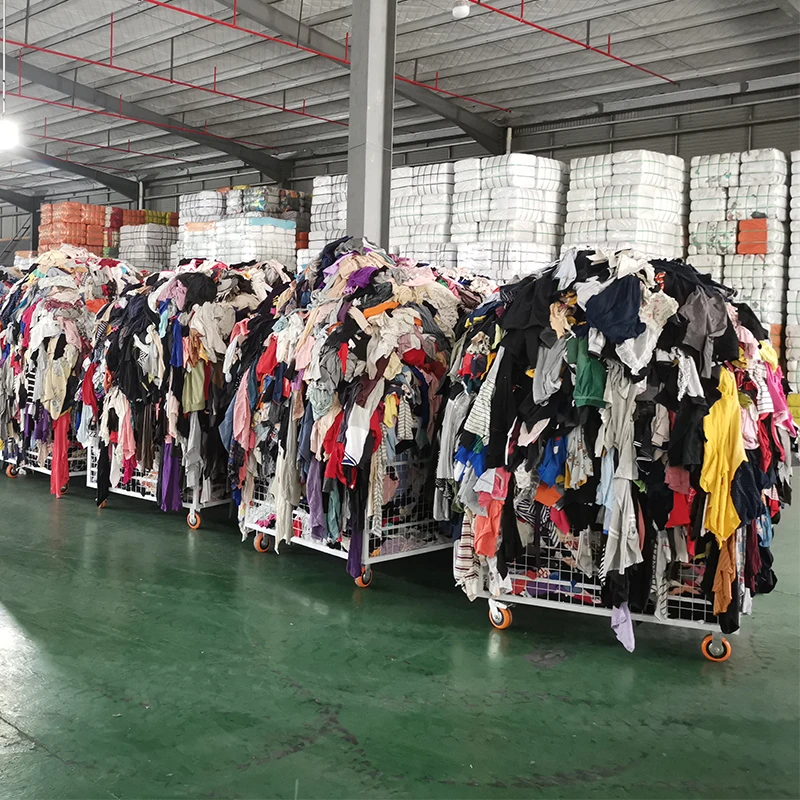 Used clothes rags 20 kgs package bales cheap dark color mixed t shirt wiping cotton rags