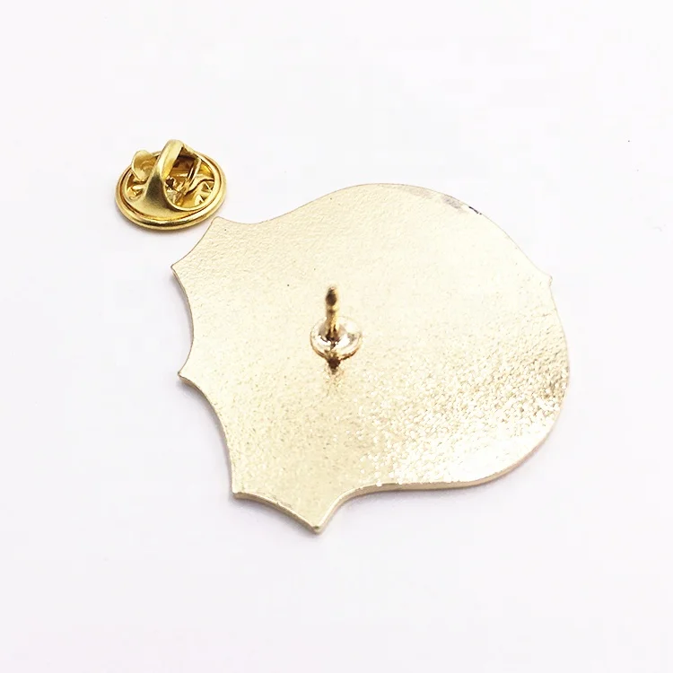 2021 wholesale custom sample soft hard enamel cute pin badge