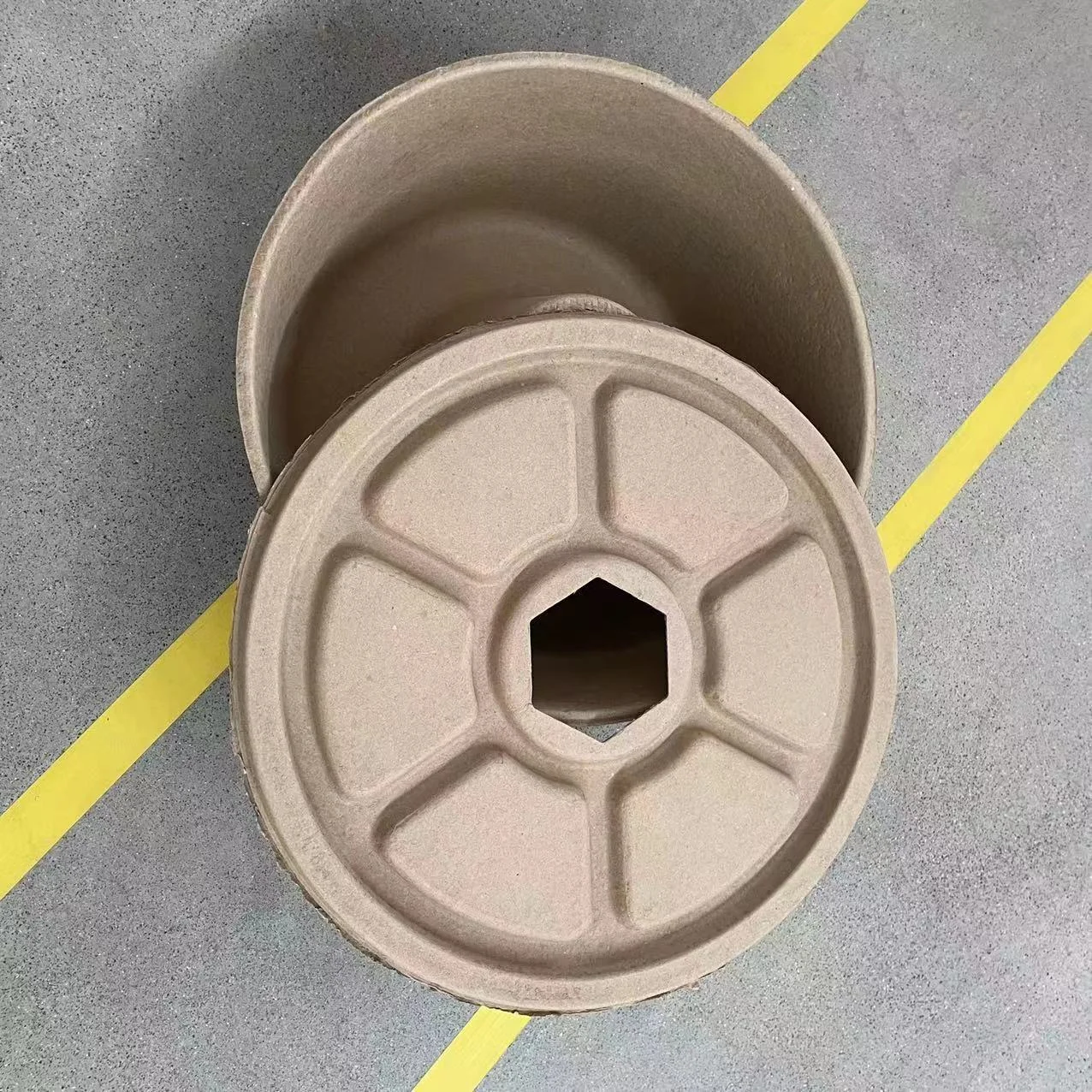 OEM Customized Pulp Molding Planter Waterproof Degradable Environmentally Friendly Pulp Planter for Soil Desert Afforestation