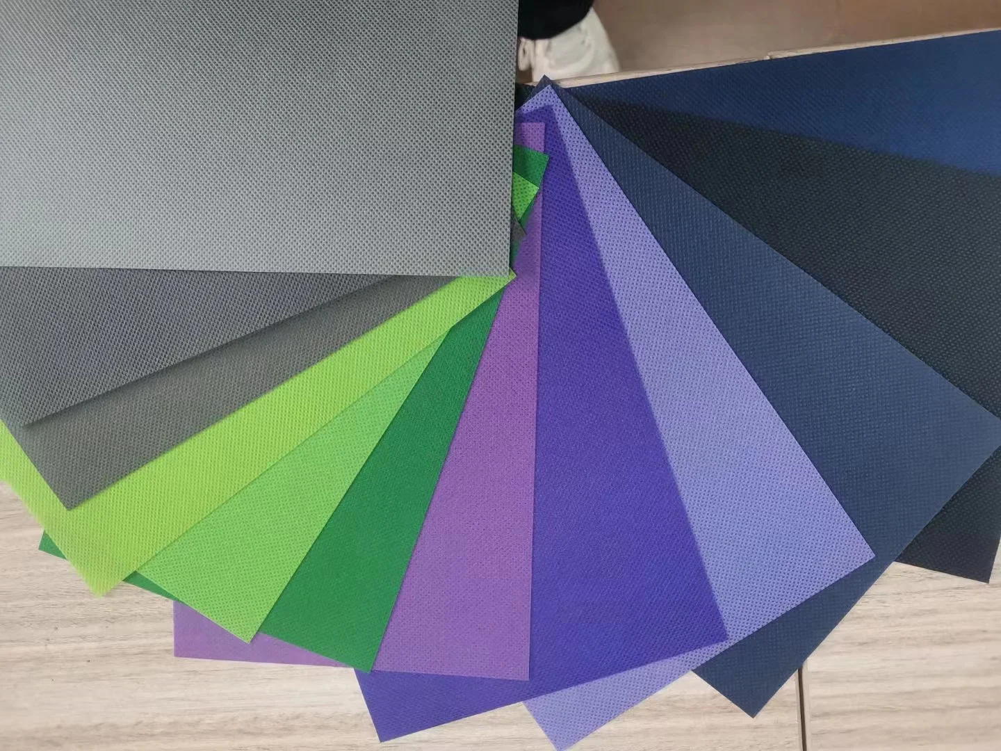 Spunlace Nonwoven Fabric For Wet Wipes Non Woven Plain Fabric