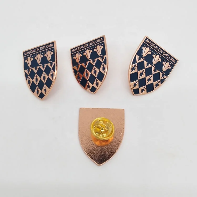 Manufacturer OEM Promotional Gift id Custom Enamel Brooch Holder Customized Fabric Embroidery Badge Button Football Pin Badges