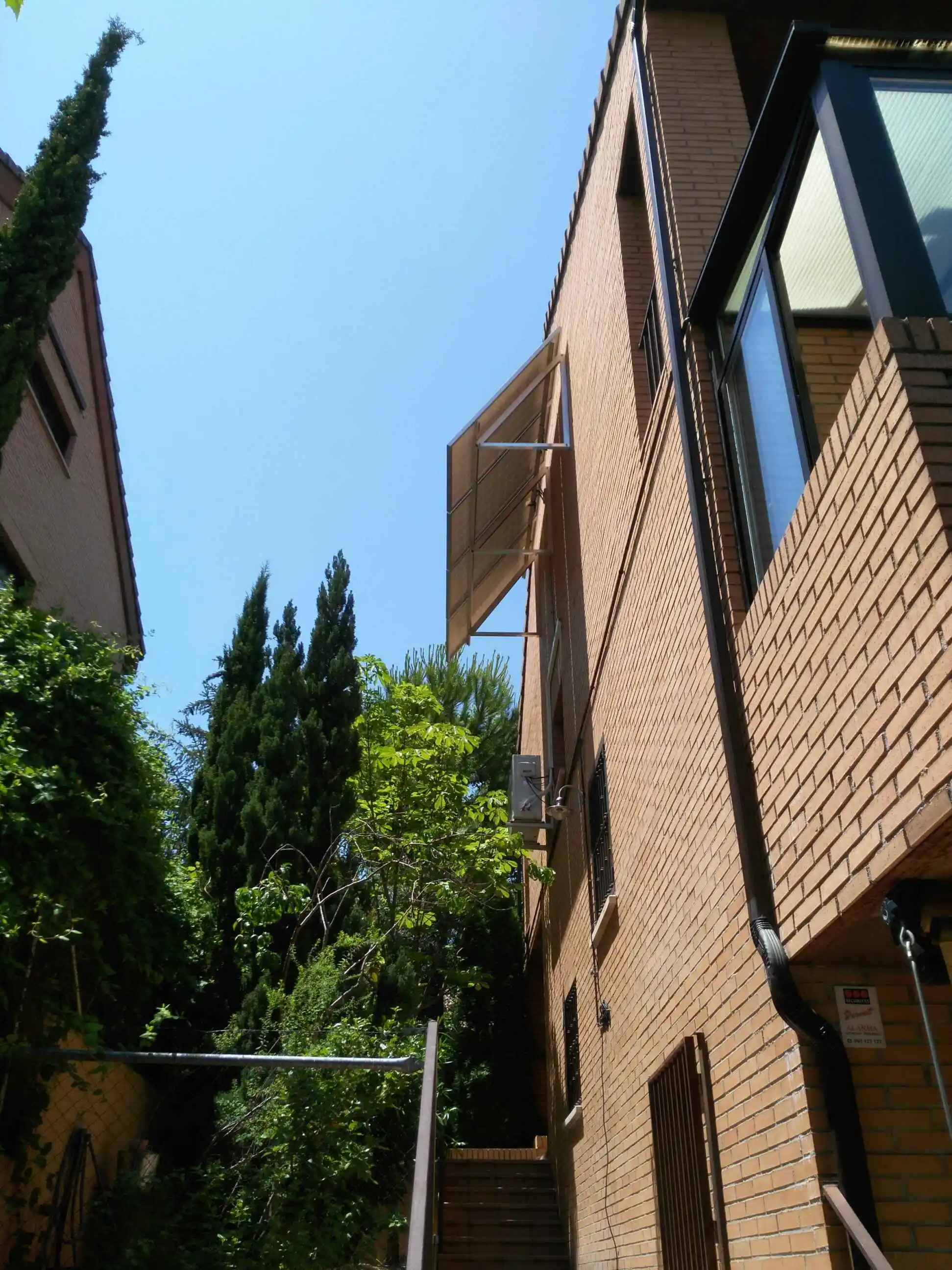 AC/DC 9000BTU solar air conditioner system  on grid  for everything