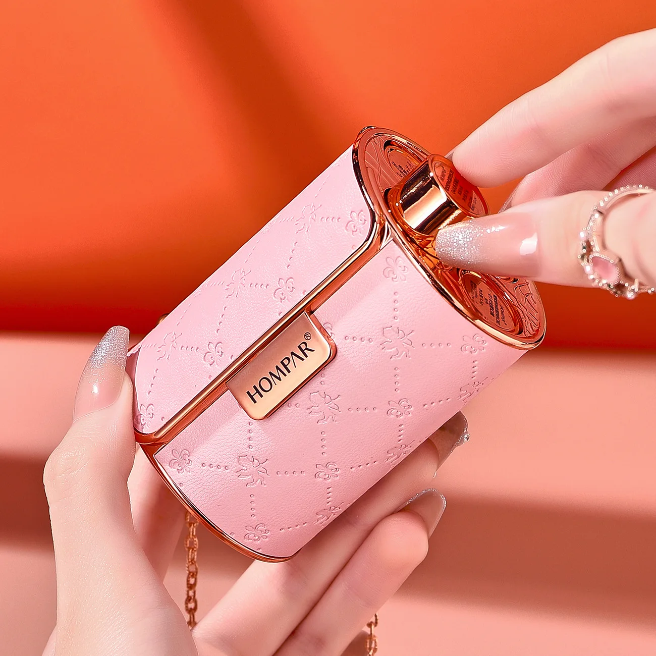 link bag lipstick kit 4 colors / set luxury velvet matte lipstick popular colors lips makeup chain handbag lipsticks