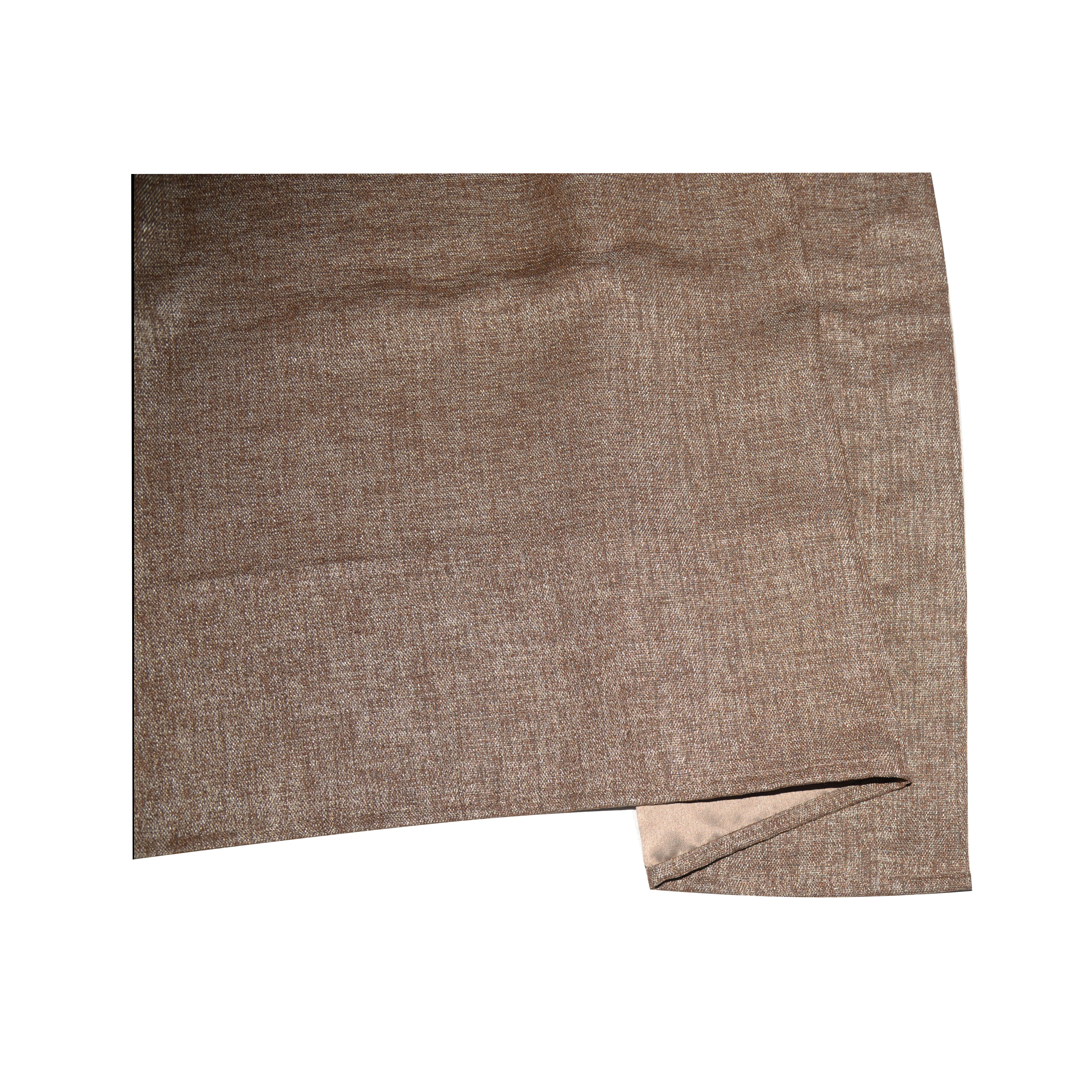 Затемняющие оконные шторы из необычного материала для отеля