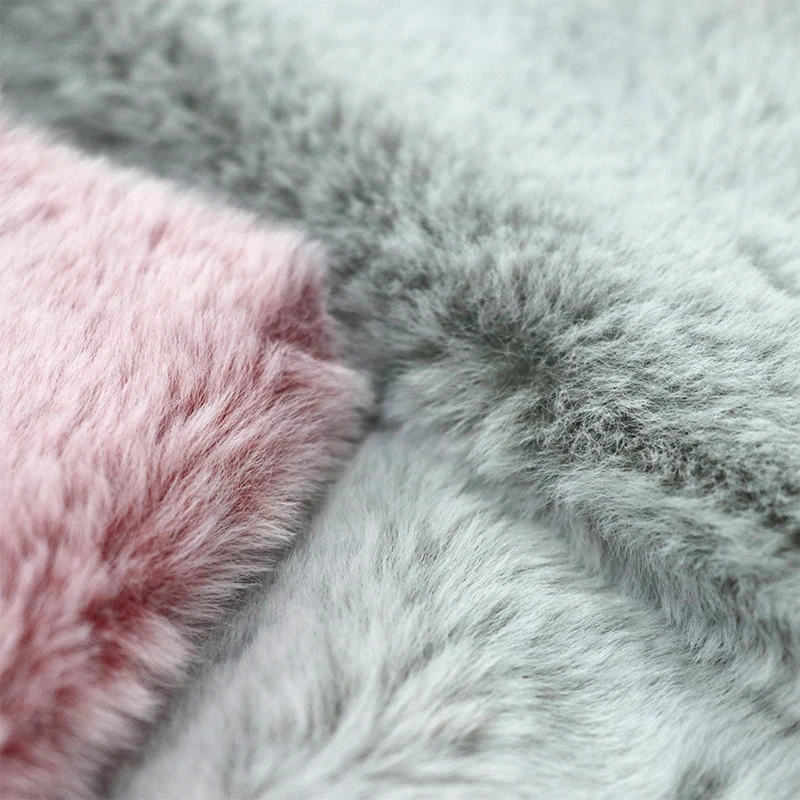 2426 America Plush Artificial Rabbit Fluffy Customized Polyester Rabbit Fabric Long Pile Knitted Soft Faux Fur for Bean Bag