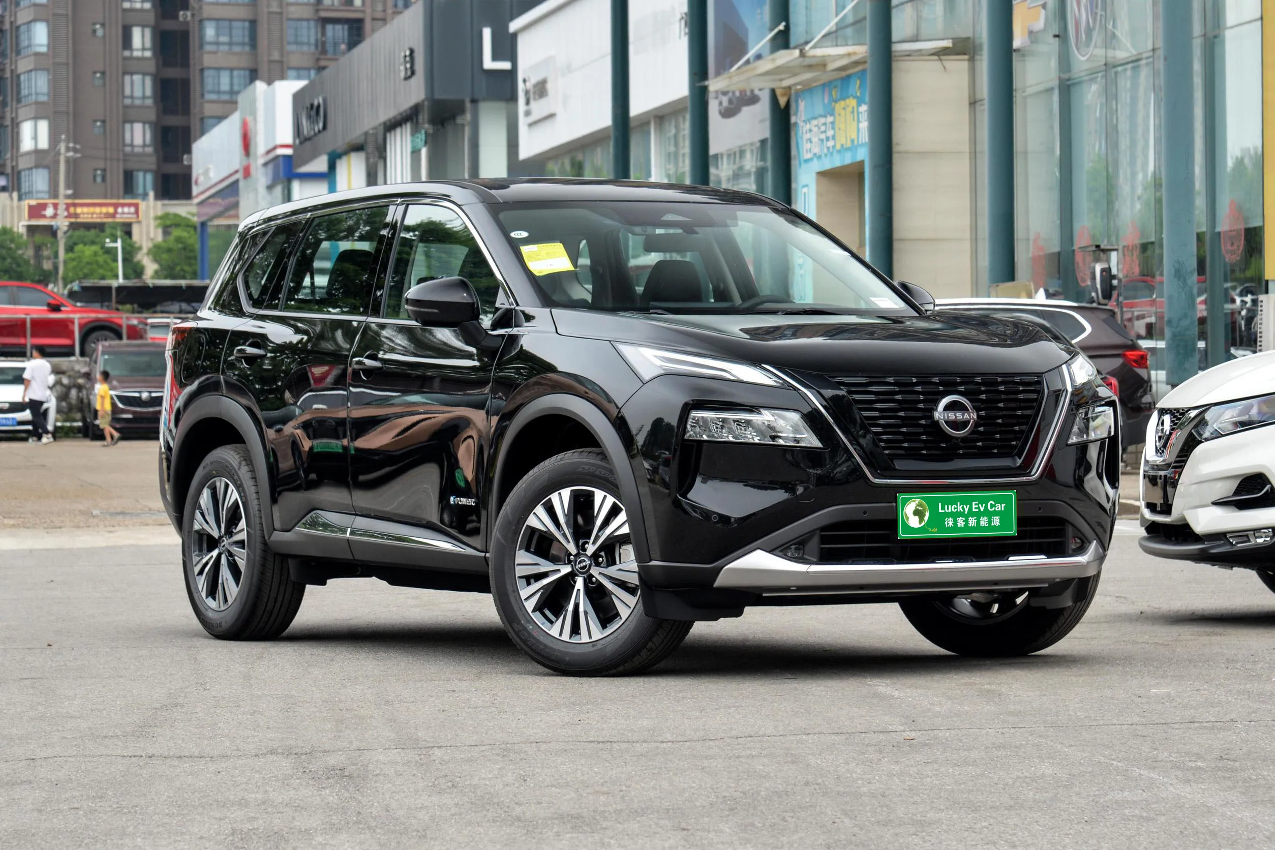 2024 Low Price Sale China 4wd Luxury Used Hybrid Electric Suv Car Nissan X-trail E-power New Energy Vehicles New Petrol Cars