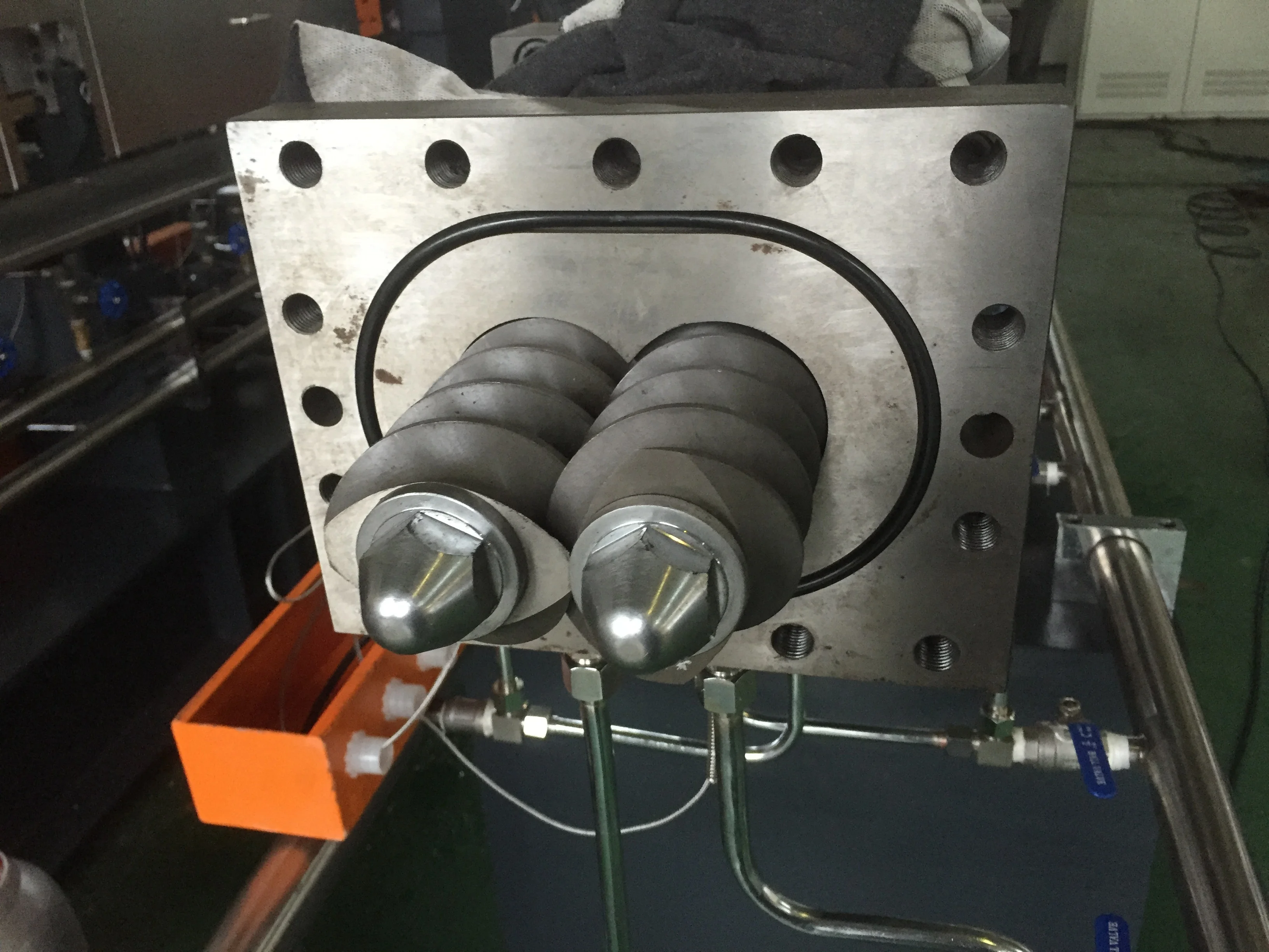 SJ65/33 CONICAL TWIN SCREW PLASTIC EXTRUDER FROM PVC POWDER TO PLASTIC PIPE PROFILE PLATE CHANGE MOULD SCREW AUXILIARY MACHINERY