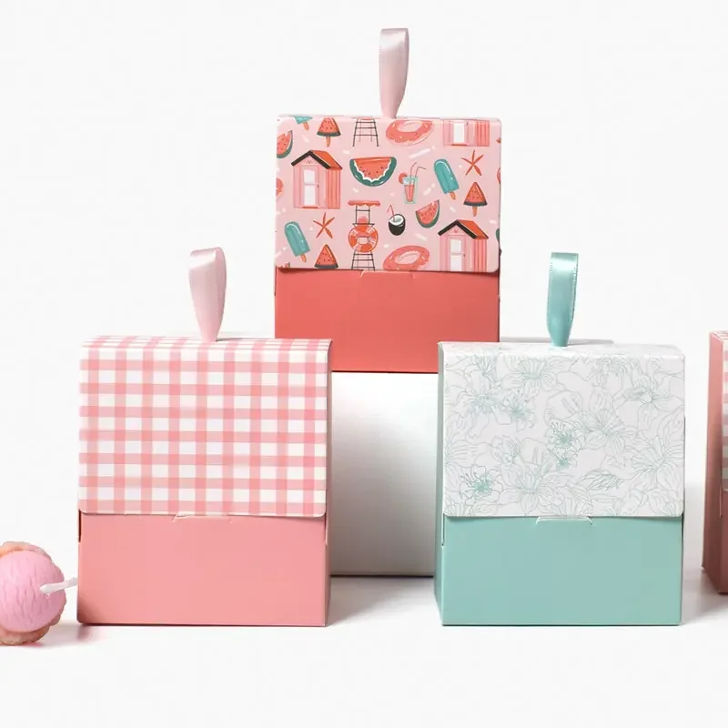 Professional customized design candy gift box personalized gift box of square pattern candy biscuit packaging box