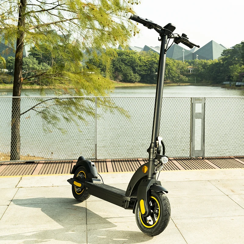 Dual disc braking system U3 folding electric scooter with 10inch pneumatic wheel 600W power motor 12 degree climbing ability