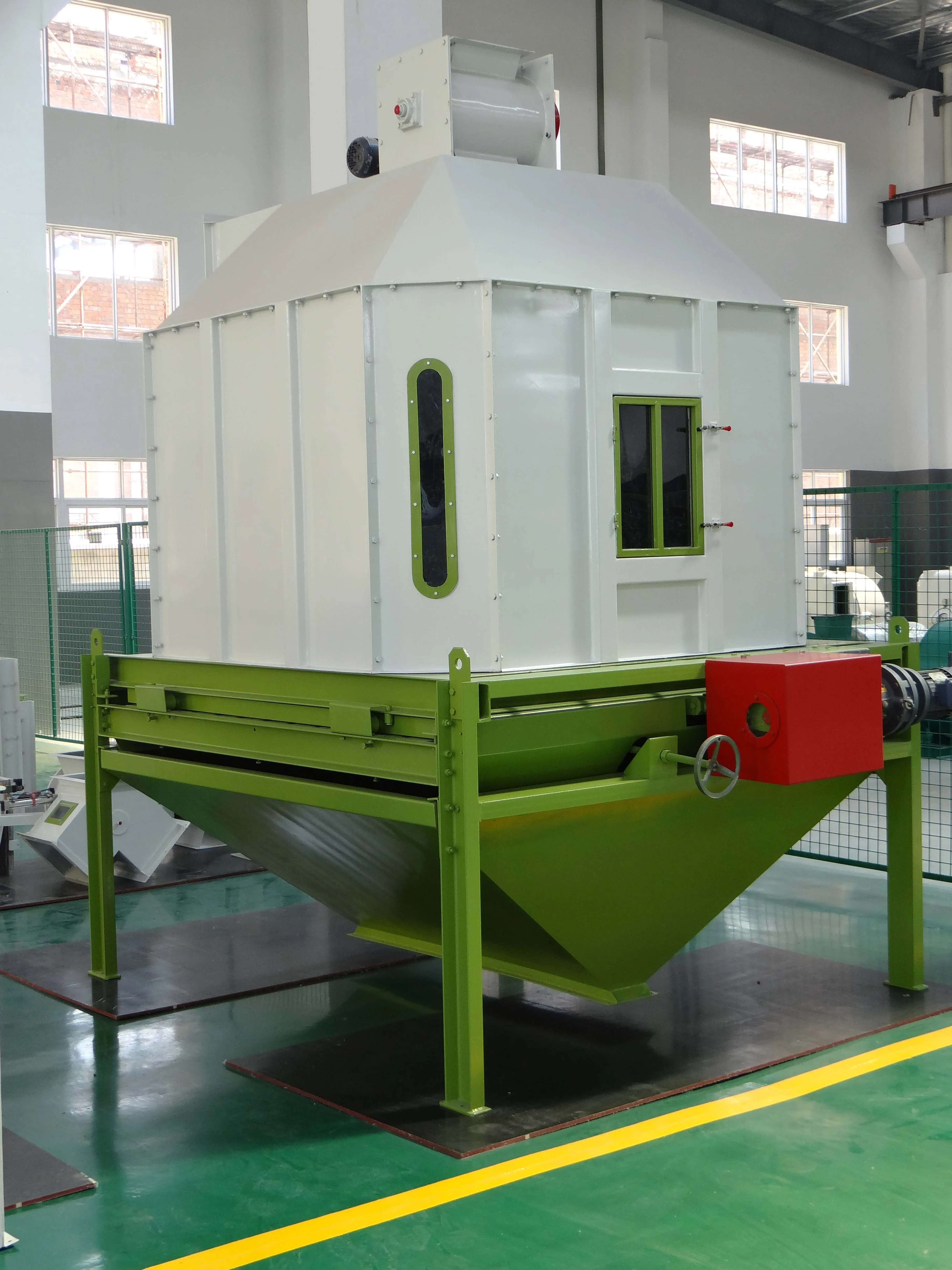 YONGLI SKLN Series Counter flow cooler Animal feed pellet feed cooling machine