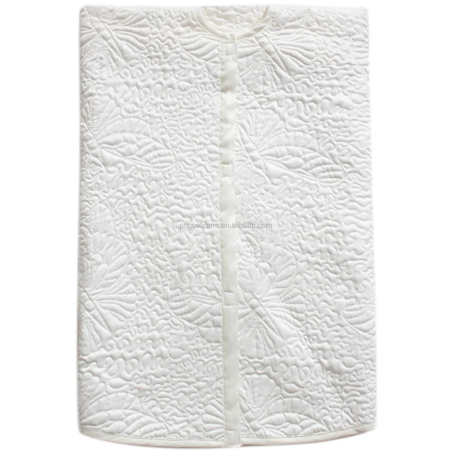 White Quilted Christmas Tree Skirt with butterfly Embroidery Christmas Tree Ornament 48'