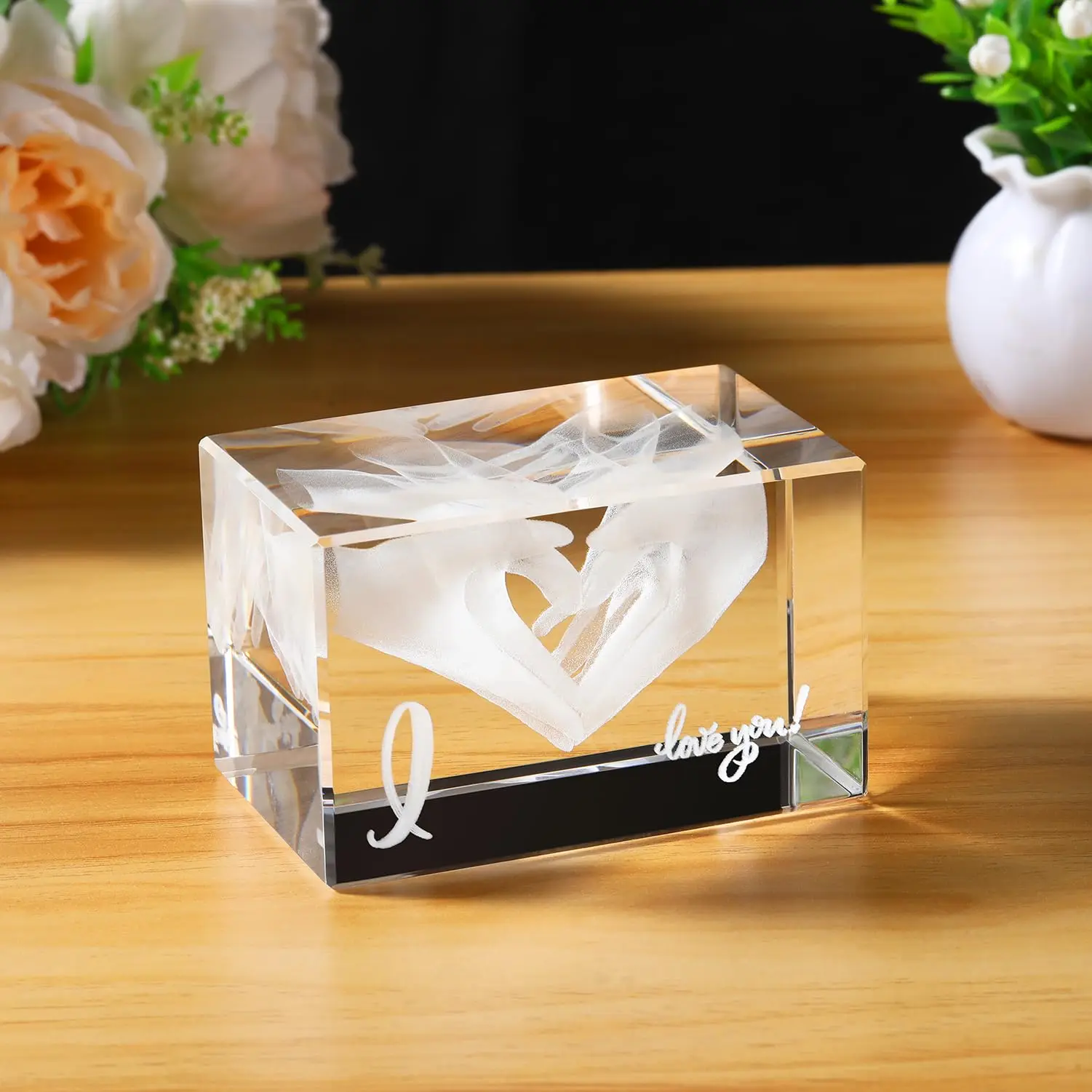 Sold by the manufacturer 3D crystal gift for lovers with bottom engraving Best for festival presents
