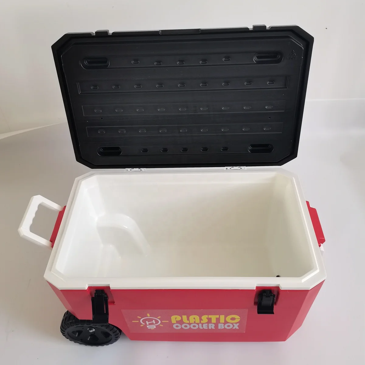 50L Plastic cooler with wheel for Camping Car Freezer with Wheel Camping cool box with Handle Outdoor