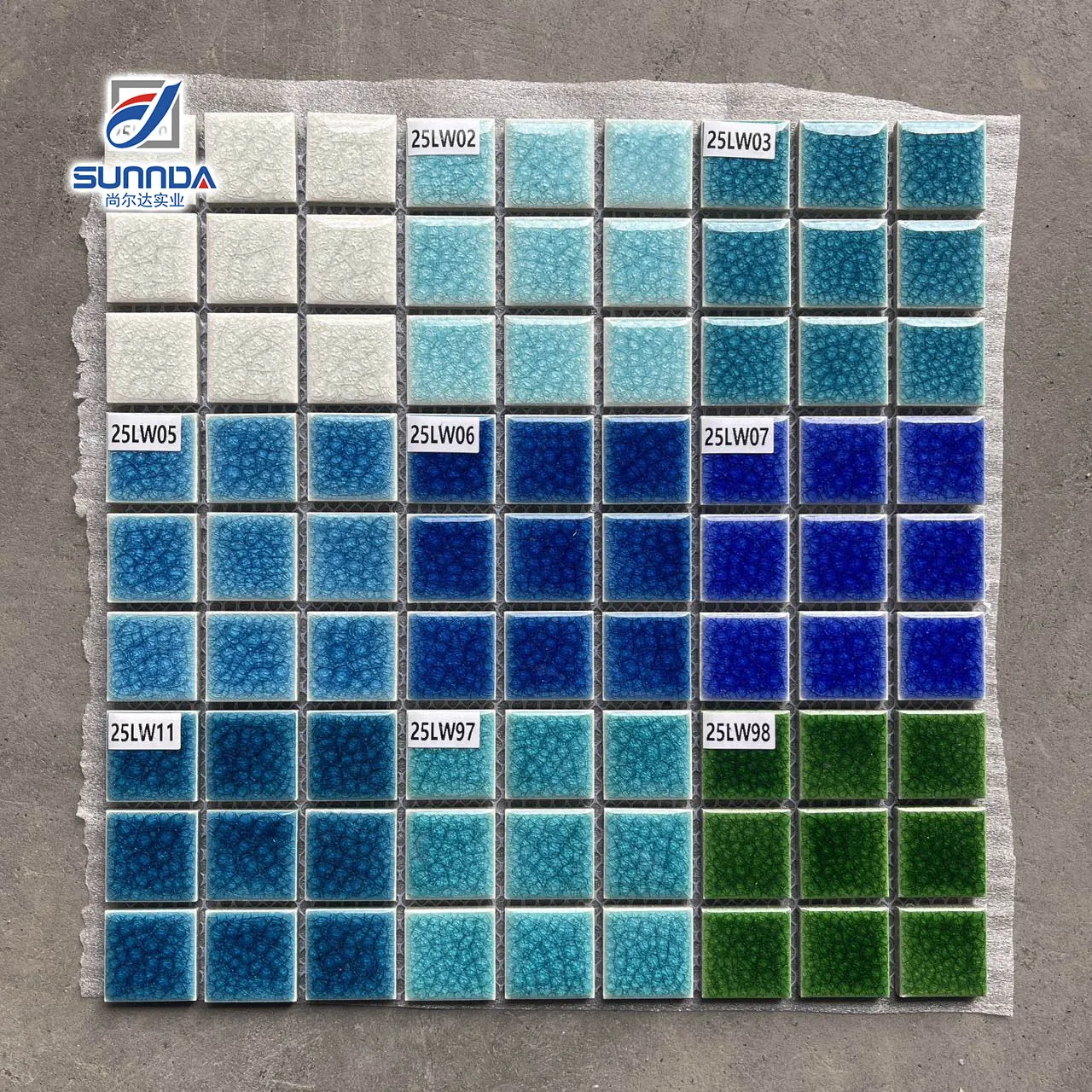 Foshan Wholesale DIY Swimming Pool Pattern Glass Mosaic Glass Crystal Ceramic Mosaic Tile Mosaic Stock